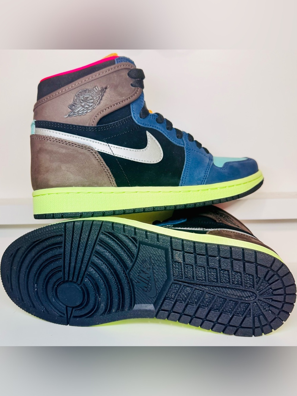 AIR JORDAN 1 HIGH OG “TOKYO BIO HACK” 555088-201 Men’s 7.5 Women’s 9 Clean AF - Picture 4 of 16